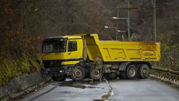 Serb people blocking roads in Kosovo, Dec. 2022.