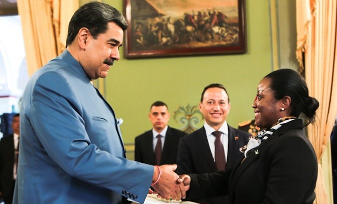 President Nicolas Maduro (L) and Bahamian ambassador Melanie Hilton (R), March 13, 2023.