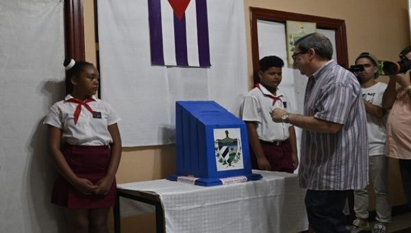 Foreign Affairs Minister Bruno Rodriguez cast his vote in Havana, Cuba, March 26, 2023.