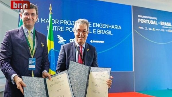 Portugal and Brazil representatives sign MOU. Apr. 25, 2023.