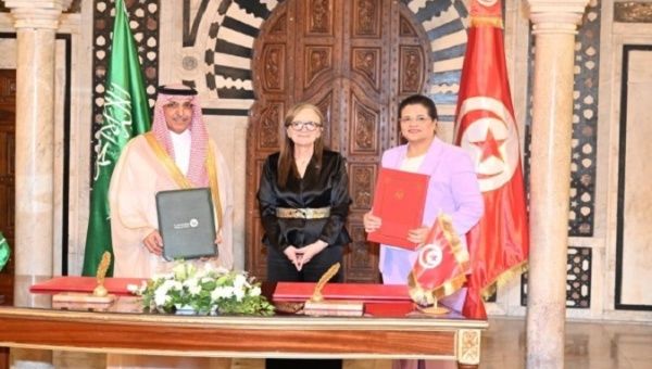 Signing ceremony of the agreement between Saudi Arabia and Tunisia representatives. Jul. 21, 2023. 