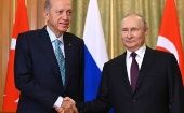 Turkish President Recep Tayyip Erdogan (L) & Russian President Vladimir Putin (R).