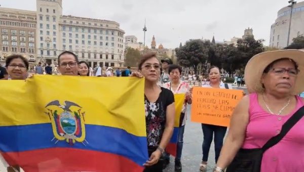 Ecuadorians demand in-person elections in Barcelona, Spain, August 27, 2023.