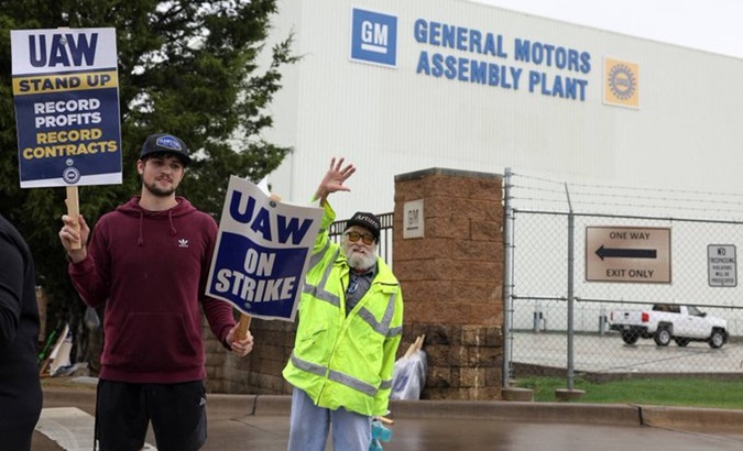 UAW workers on strike, U.S., Oct. 2023.