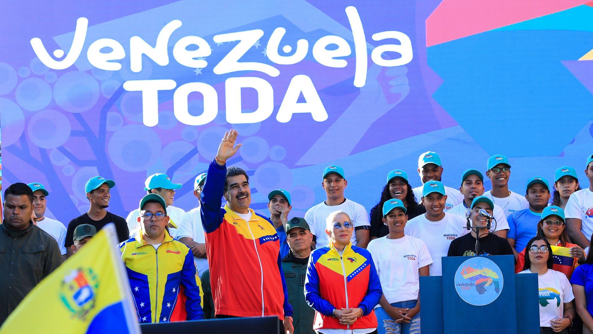 Freddy Núñez minister of Communication: The campaign, instead of dividing Venezuelans, has united them.