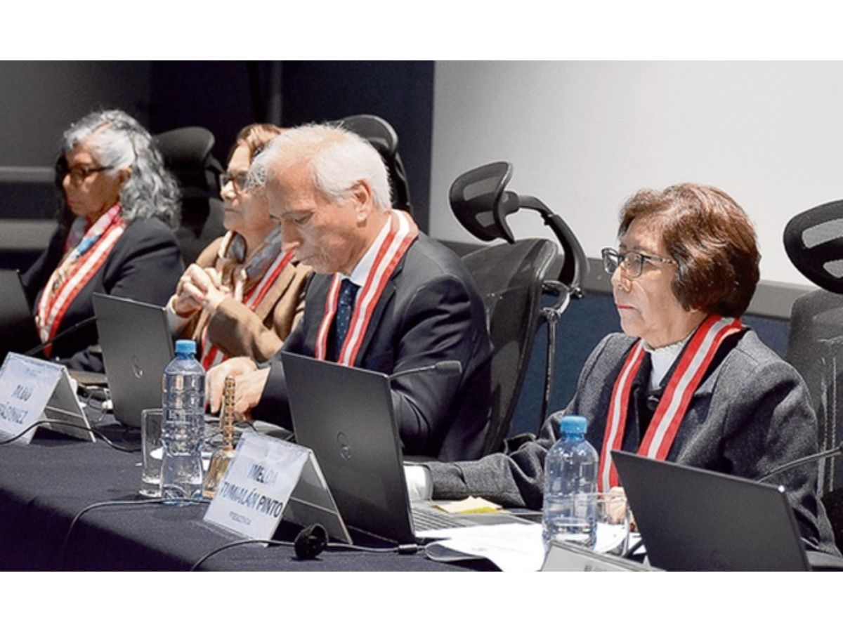 Perú: Congreso debatirá destitución del Consejo Nacional de Justicia