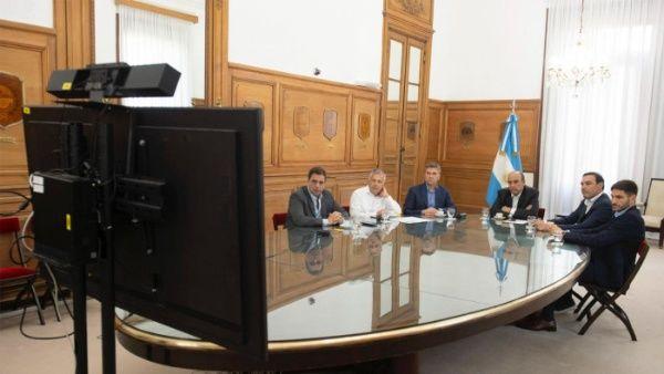 The Minister of the Interior, Guillermo Francos, held a meeting with several regional leaders, whom he called to address the difficulties together