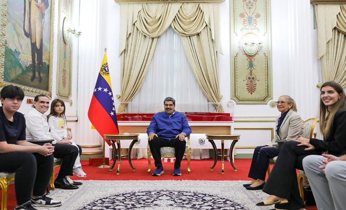 Venezuelan President Nicolás Maduro received diplomat Alex Saab at the Miraflores Palace. Dec. 20, 2023.