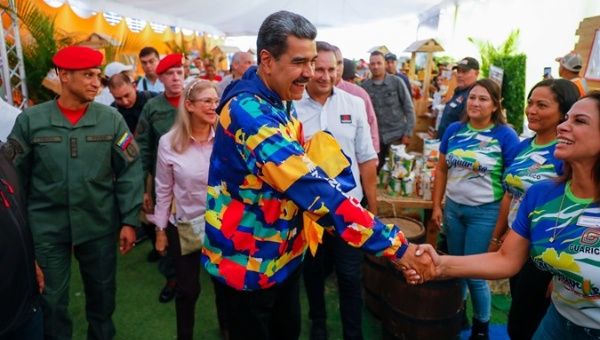 Currently, the Maduro administration is working to strengthen the CLAPs with new and better products so as to meet the needs of over 7 million beneficiary families Maduro.jpeg_1718483346