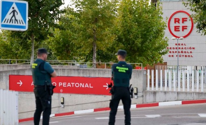 Civil guards outside the Spanish Football Federation headquarters, March 20, 2024.
