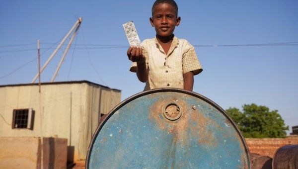 Child in Sudan, searching for clean water, April 2 2024
