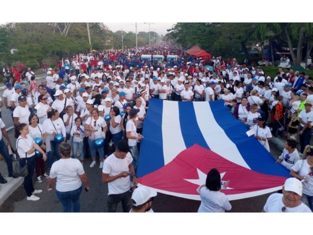 Cubans Ratify Their Commitment to the Revolution on Labor Day