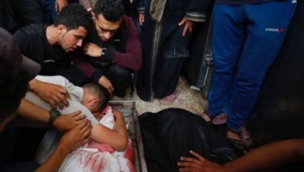 Families Crying for their dead due to the agressions of Israel, May 5, 2024