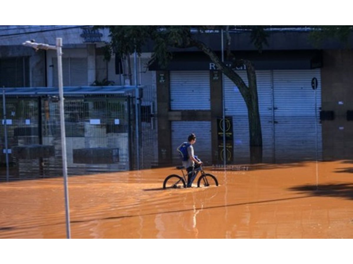 Brazilian President Postpones Visit to Chile to Focus on Floods