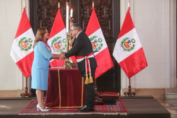 Peruvian President, Dina Boluarte (R), naming the new Minister of Interior (L), May 16, 2024